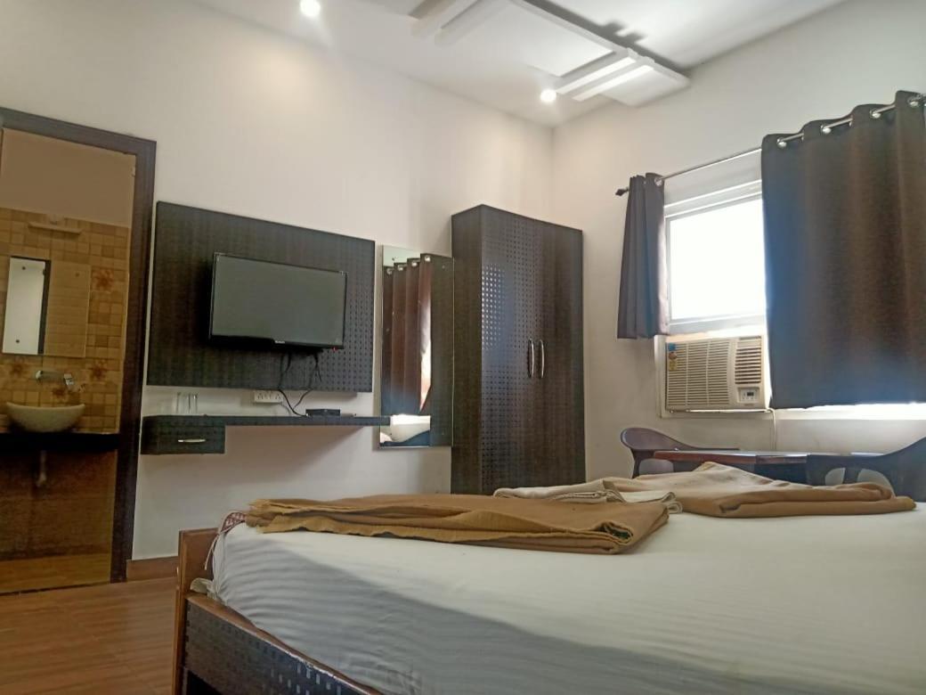 Hotel Rajshree Tanakpur Luaran gambar