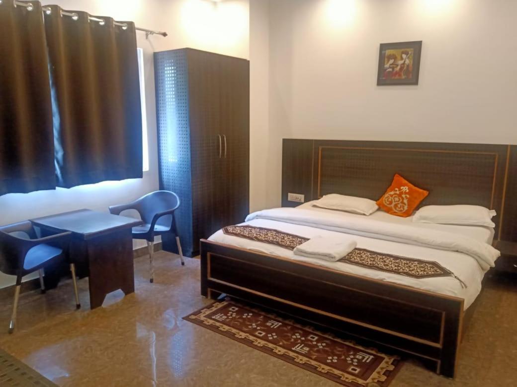 Hotel Rajshree Tanakpur Luaran gambar