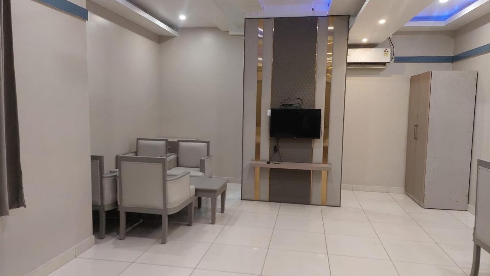 Hotel Rajshree Tanakpur Luaran gambar