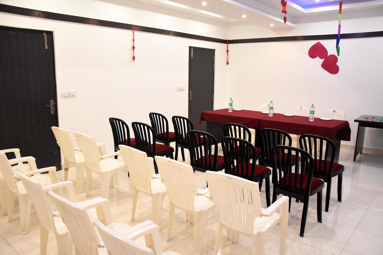 Hotel Rajshree Tanakpur Luaran gambar