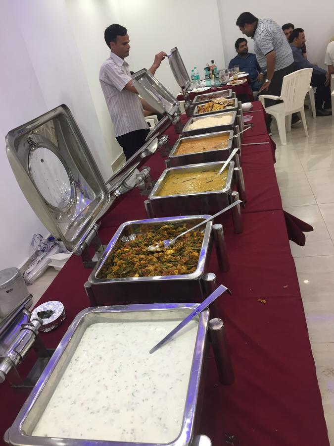 Hotel Rajshree Tanakpur Luaran gambar
